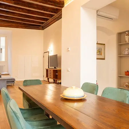 Ricasoli Apartment Florence